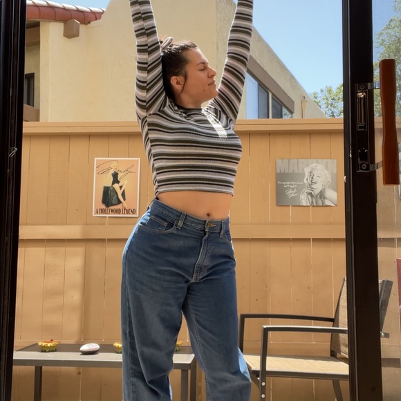 Meet your Posher, Aries - Picture 8 of 9